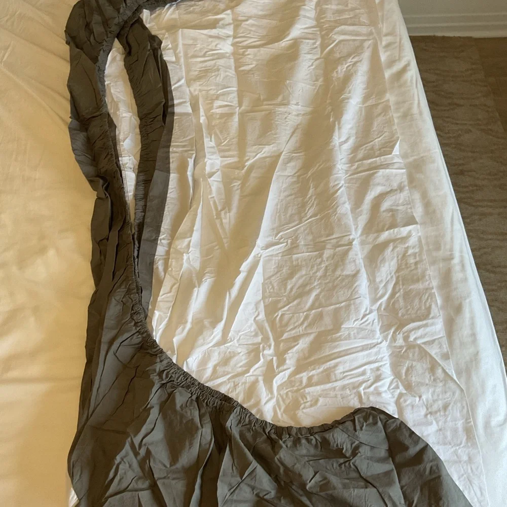 Restoration Hardware Italian vintage washed king box spring cover❤️❤️❤️❤️